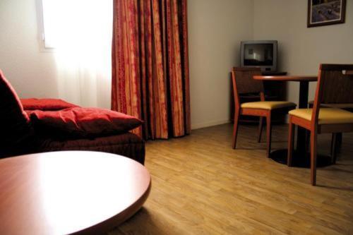 Aerel Hotel Aeroport Blagnac Oda fotoğraf